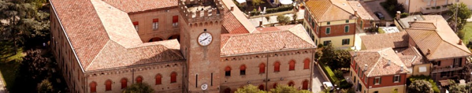 Vista dall'alto del Castello Lambertini